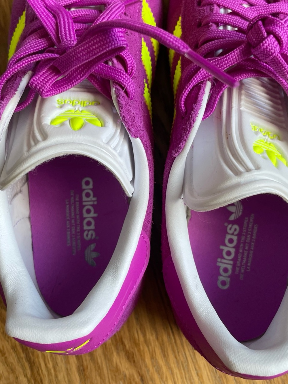 Adidas Gazelle Women’s 6.5 Purple with Neon Yellow Stripes - Picture 6 of 8